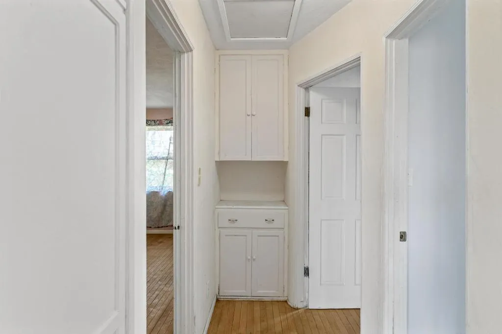 https://cdn.realtyfeed.com/cdn/127/306524389/a4545892df362afc2833a2099a79c771.webp