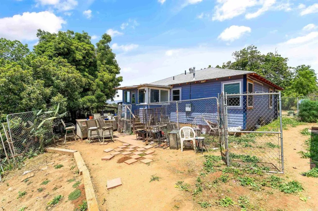 https://cdn.realtyfeed.com/cdn/127/306524389/d8cc45e49cdf476f82f226ca83c805f5.webp