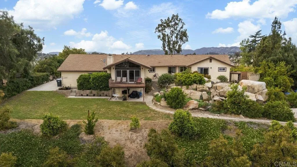 https://cdn.realtyfeed.com/cdn/127/306524438/5a556b352e699297d698e6051e1d68d5.webp