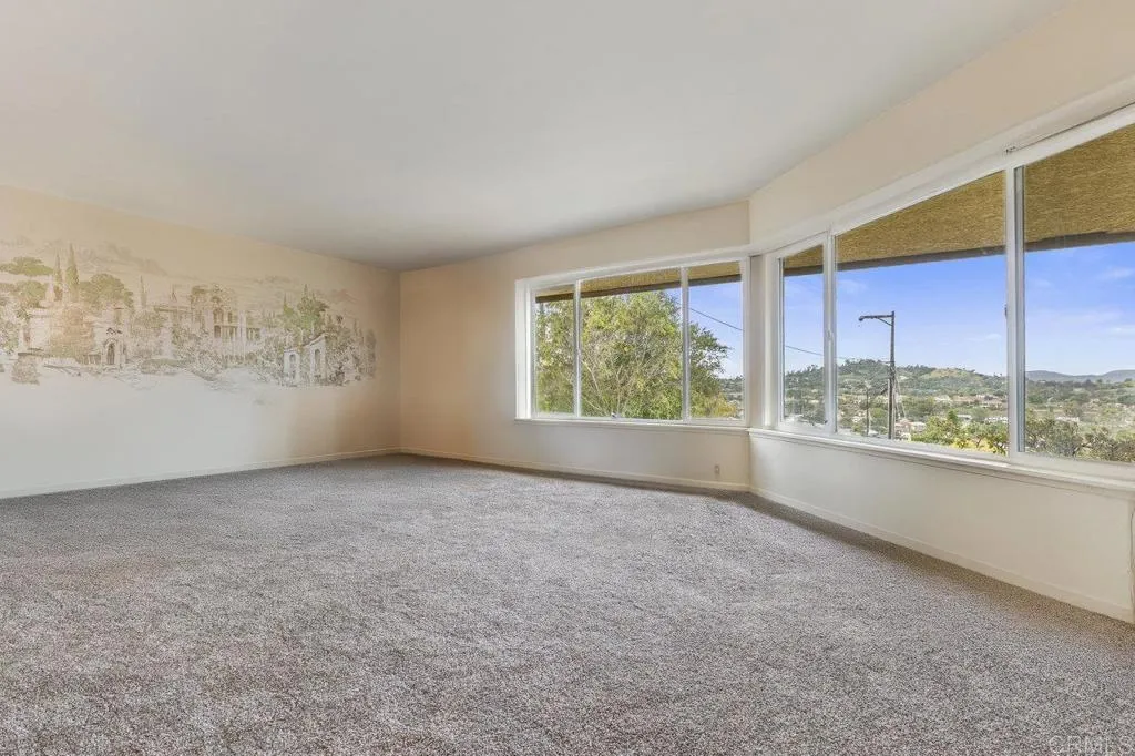 https://cdn.realtyfeed.com/cdn/127/306524438/8185b12b930f68c549338a6c5fd42267.webp