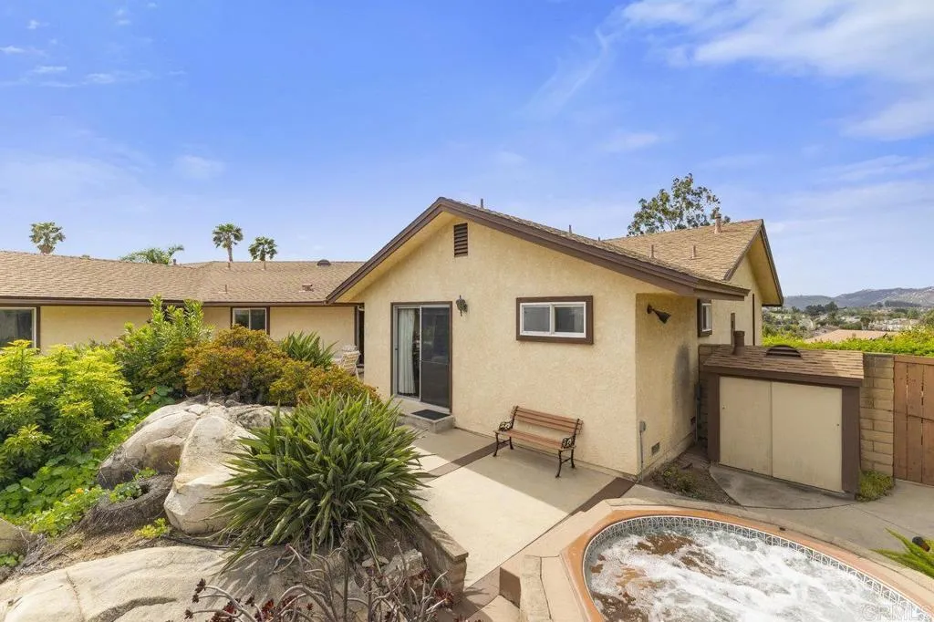 https://cdn.realtyfeed.com/cdn/127/306524438/8dba6619058db083b0ea162f6c60ae5b.webp