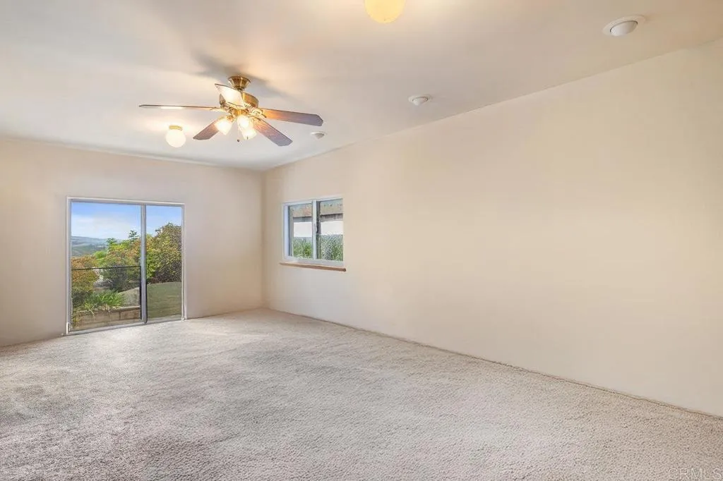 https://cdn.realtyfeed.com/cdn/127/306524438/f29debc4e0e2b971af734fc6b7c74175.webp