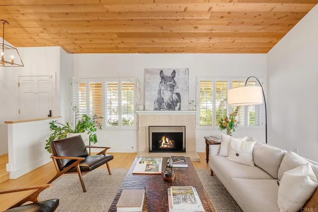 https://cdn.realtyfeed.com/cdn/127/306524440/27788fb7e577c200de8ea349ac5d10e6.webp