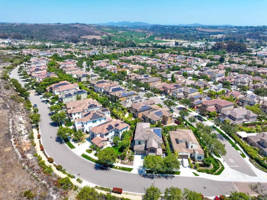 https://cdn.realtyfeed.com/cdn/127/306524443/3ca08b615b3448b0c5cccbf6f5642417.webp