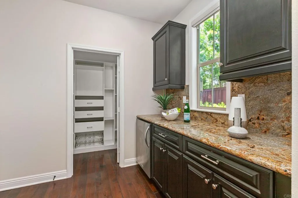 https://cdn.realtyfeed.com/cdn/127/306524443/a9c5bfa135b6b2f8ced50a0e3f0563f6.webp