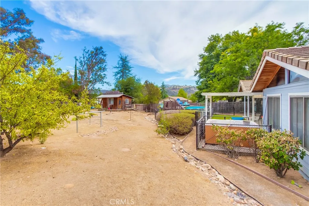 https://cdn.realtyfeed.com/cdn/127/306524583/233493d58082c9fb83a93ec0703b957b.webp