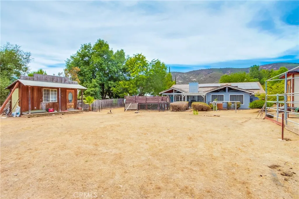 https://cdn.realtyfeed.com/cdn/127/306524583/7cedab87bfcd507d0069a2f5061a54b1.webp