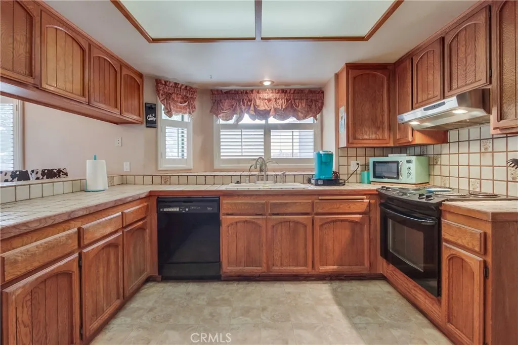 https://cdn.realtyfeed.com/cdn/127/306524583/c095af67a7a5b31b9ba57e2e0b01200a.webp
