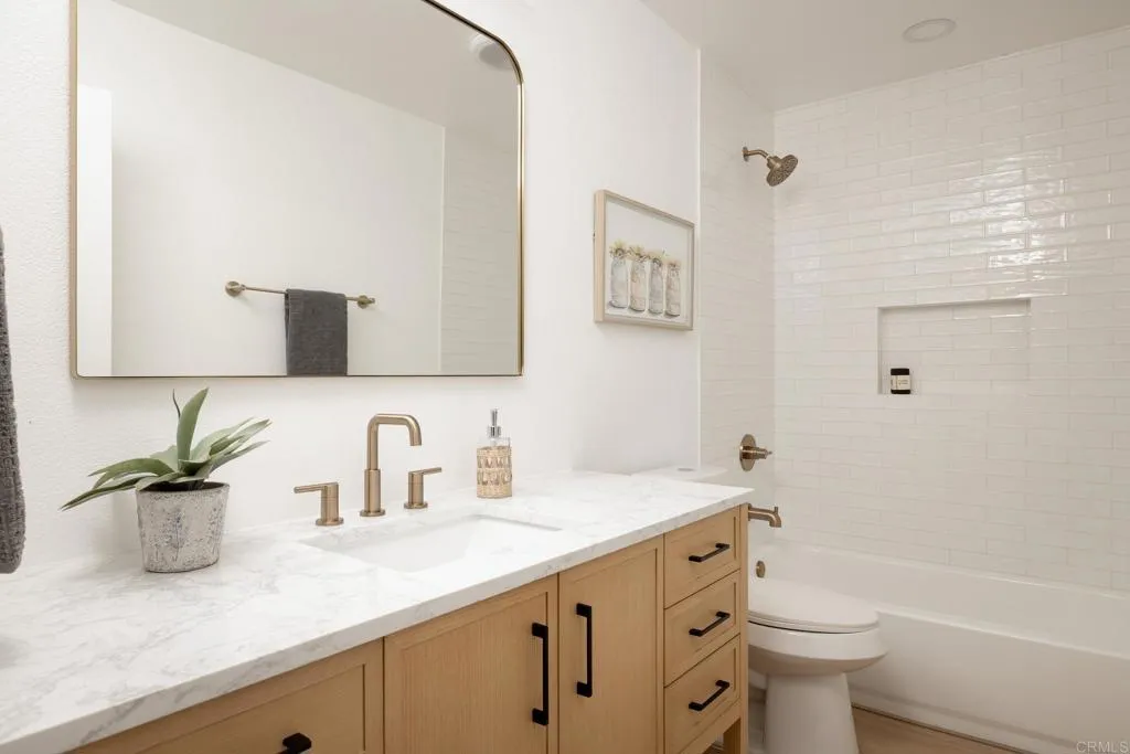 https://cdn.realtyfeed.com/cdn/127/306524622/b3c1a9c5f68ef49636db168fe861dc6c.webp
