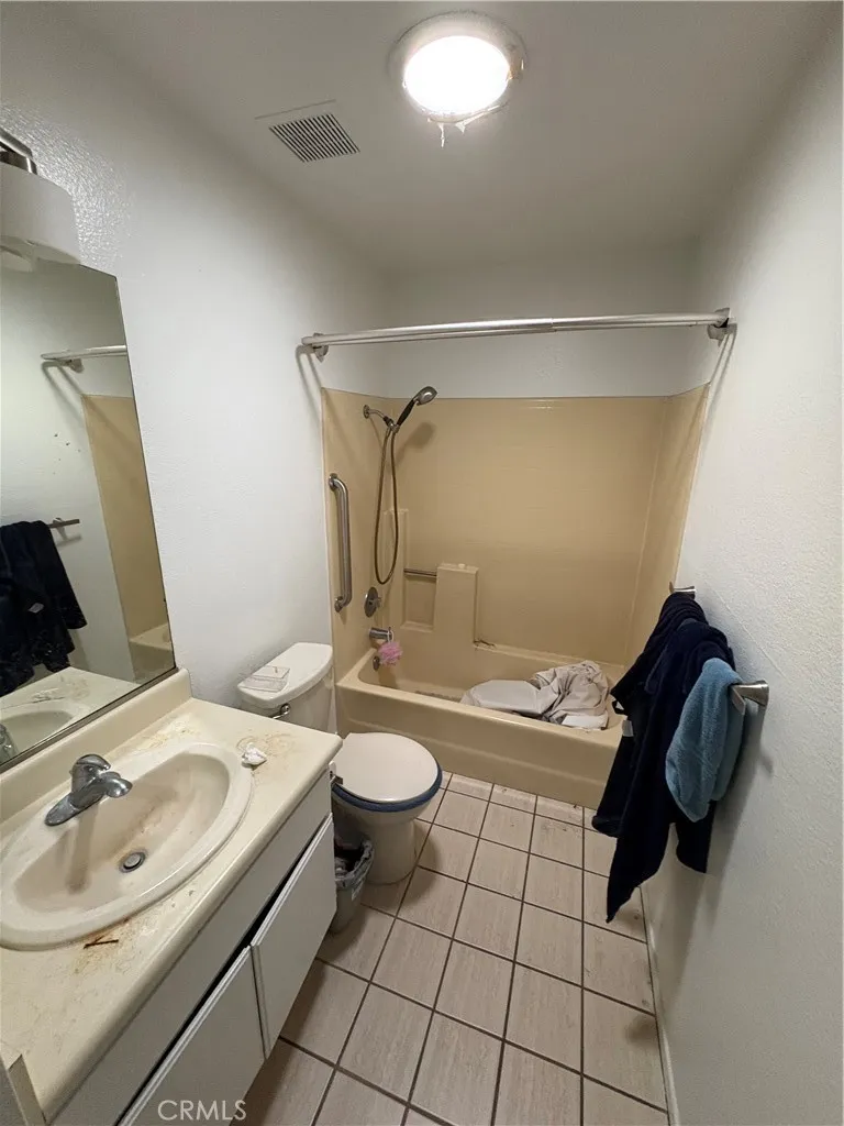 https://cdn.realtyfeed.com/cdn/127/306524625/bee81cda5f373941d56e540b65442026.webp