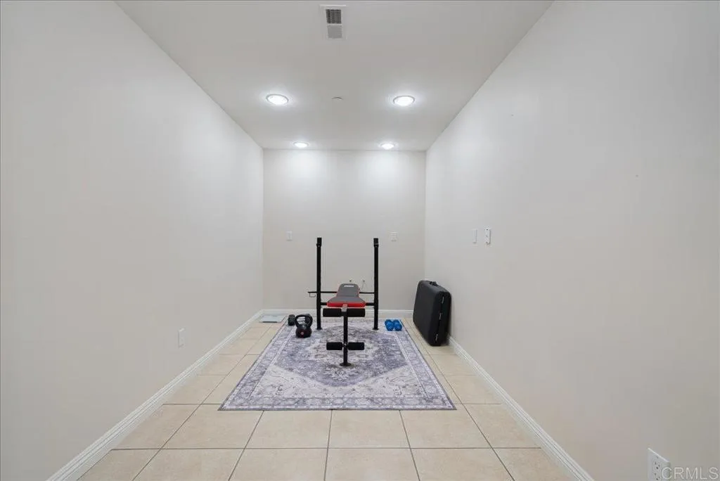 https://cdn.realtyfeed.com/cdn/127/306524678/0ec35c67cd0f92e0a592bb770b133384.webp