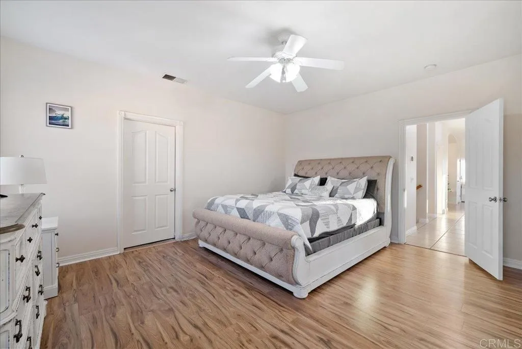 https://cdn.realtyfeed.com/cdn/127/306524678/4d9a168b6342a3a1f32bc213f5c3b90c.webp