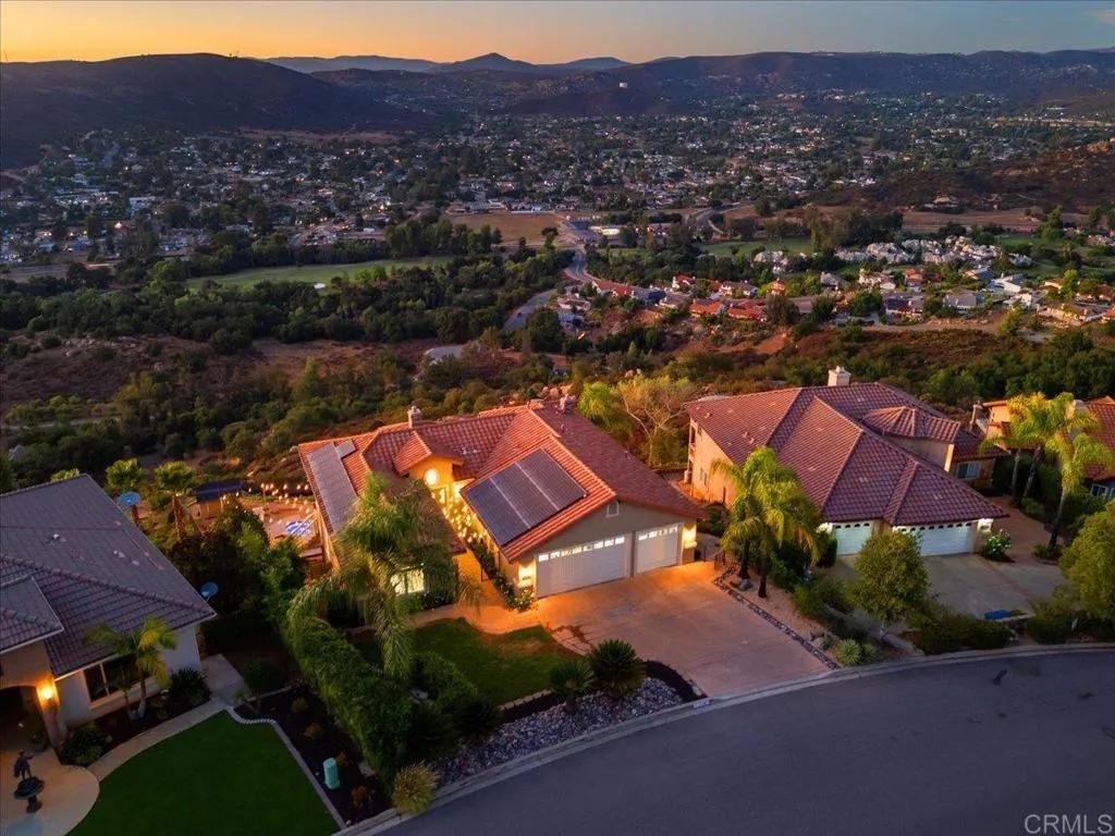 https://cdn.realtyfeed.com/cdn/127/306524678/b59d62f18e6c5b74028aec1a7fa30d65.webp