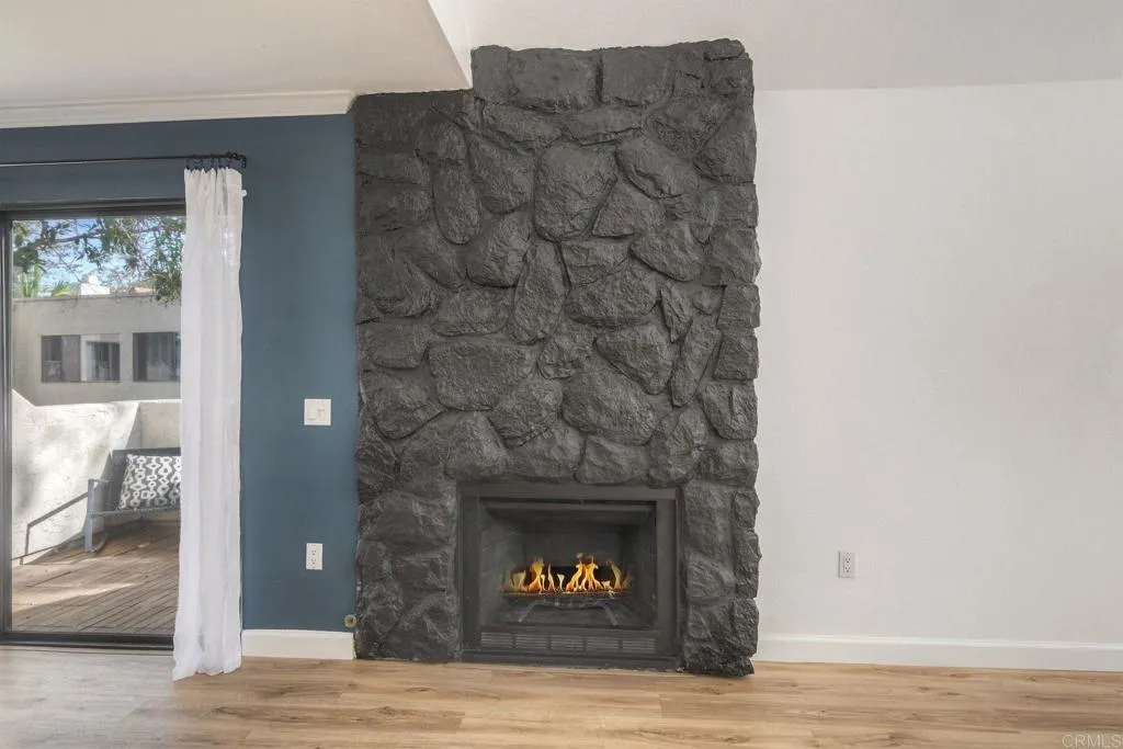 https://cdn.realtyfeed.com/cdn/127/306524685/12c2921ea9e7c4fee662d82e4c0fa6ed.webp