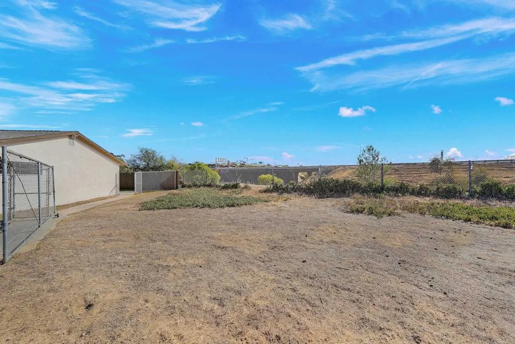 https://cdn.realtyfeed.com/cdn/127/306524719/39f000812261e64b70411ac777369780.webp