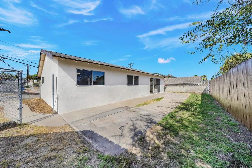 https://cdn.realtyfeed.com/cdn/127/306524719/77a82db95db31239c175216ab3b2bbcc.webp