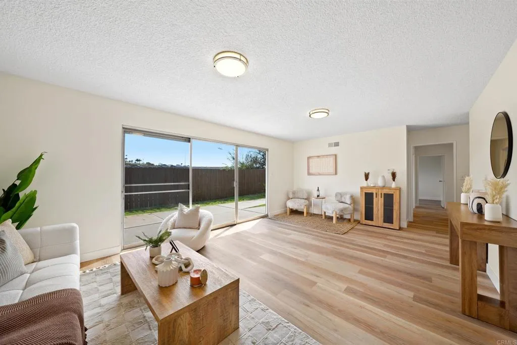 https://cdn.realtyfeed.com/cdn/127/306524719/8299c27fab21072cfc8bba1884224ec7.webp