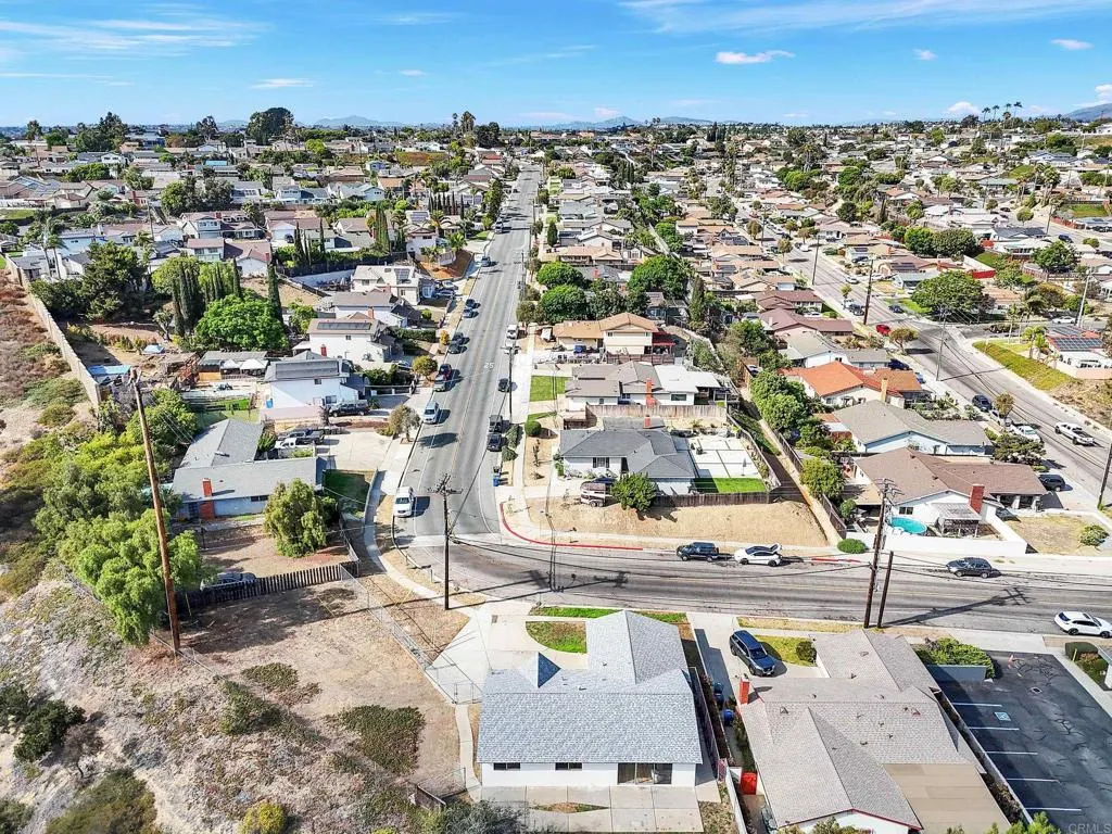 https://cdn.realtyfeed.com/cdn/127/306524719/a9063a66ce5beb487fc430ea83a044ad.webp