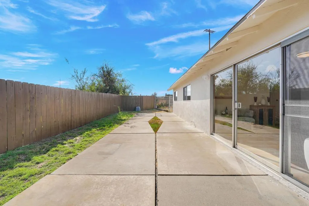 https://cdn.realtyfeed.com/cdn/127/306524719/b4b50dabe406668dae7cfc154036b021.webp
