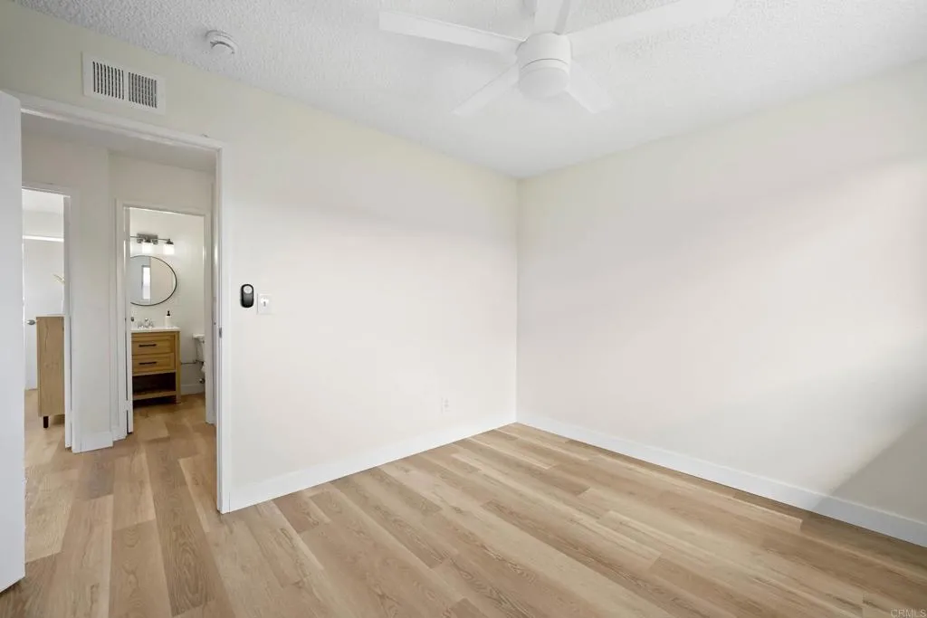 https://cdn.realtyfeed.com/cdn/127/306524719/e87bb32ac0f01d62d0cda3a0fc346268.webp