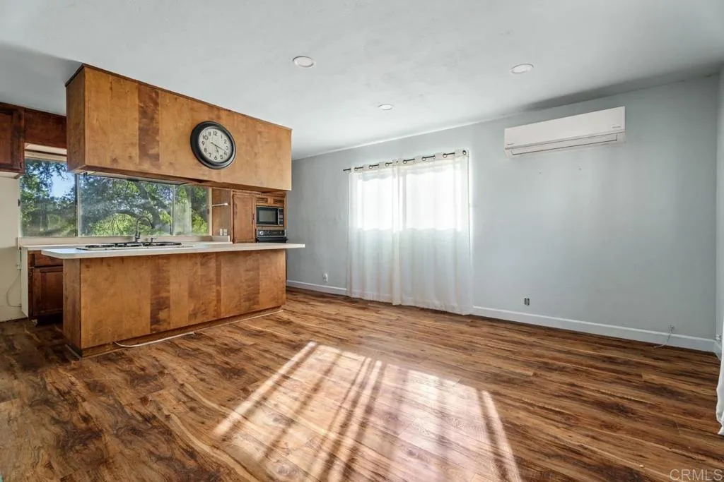 https://cdn.realtyfeed.com/cdn/127/306524763/15c27f84b98f125b5b71e04c873e43f0.webp