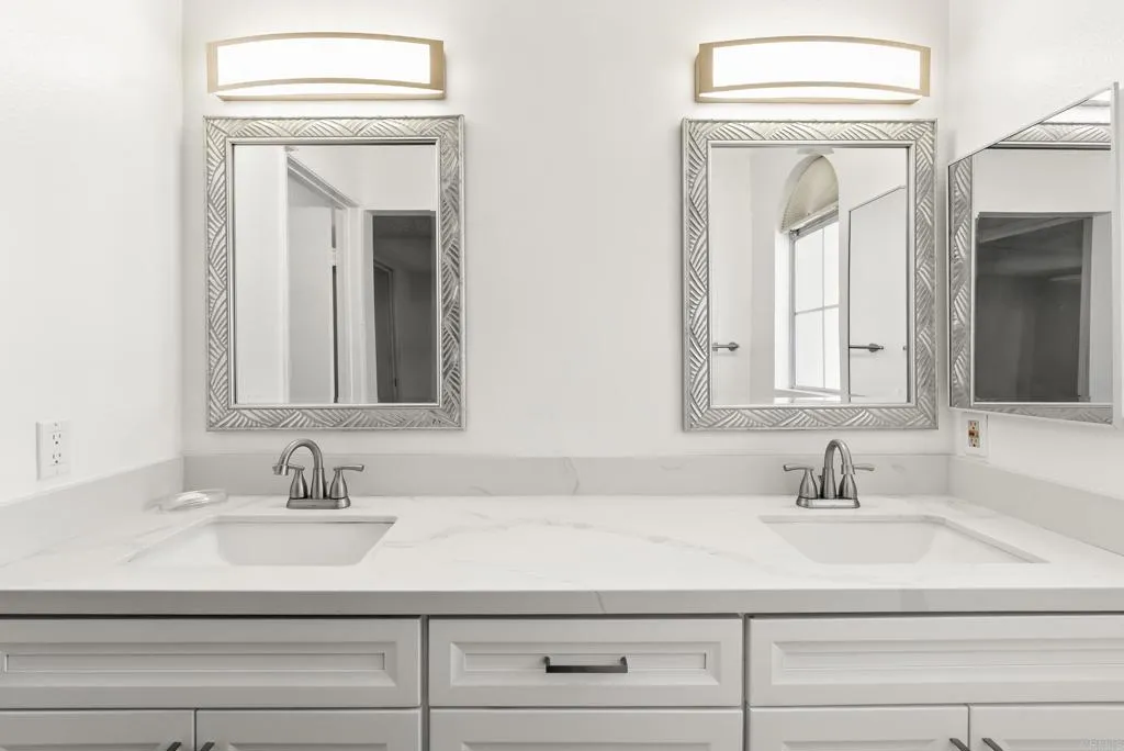 https://cdn.realtyfeed.com/cdn/127/306524768/2cedab0f05c00e78b34399230ba9d5c7.webp
