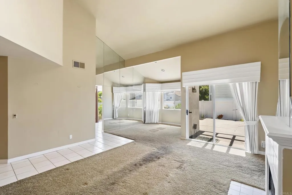 https://cdn.realtyfeed.com/cdn/127/306524768/918cc529f161a872606b1123bb4356bf.webp