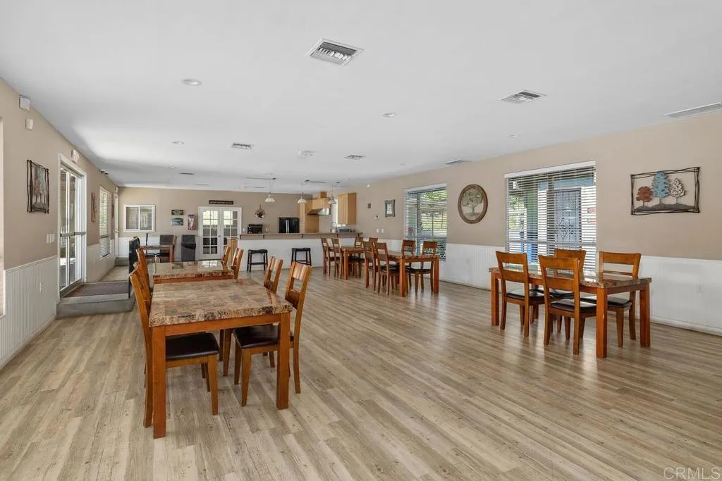 https://cdn.realtyfeed.com/cdn/127/306524801/fce3a29a929e14c0b65777ccac58f22f.webp