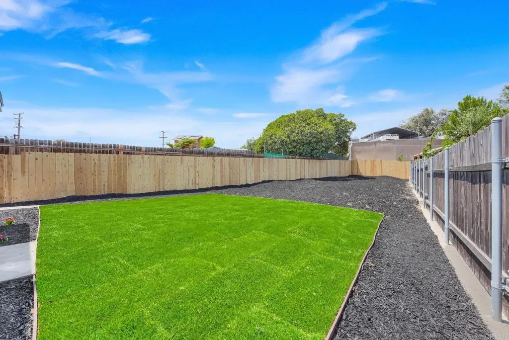 https://cdn.realtyfeed.com/cdn/127/306524810/f3094d4f3c2f498684edbb268f2a5dda.webp