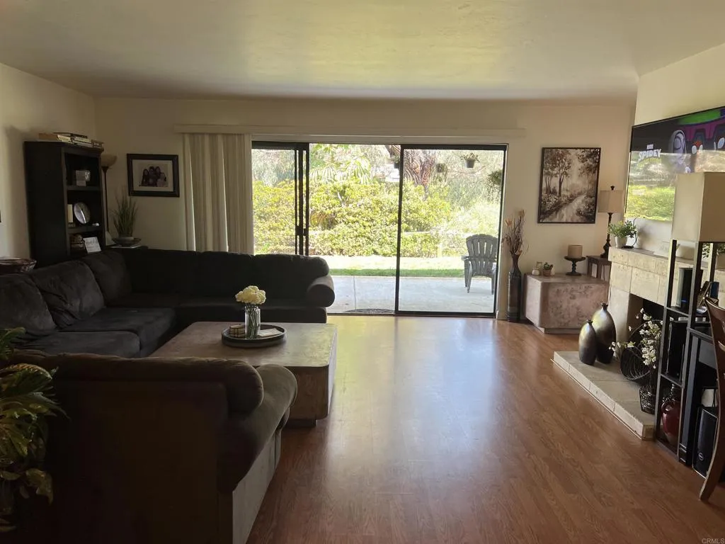 https://cdn.realtyfeed.com/cdn/127/306524811/acd34cd1dd03b8a2ff07f890d48c93de.webp