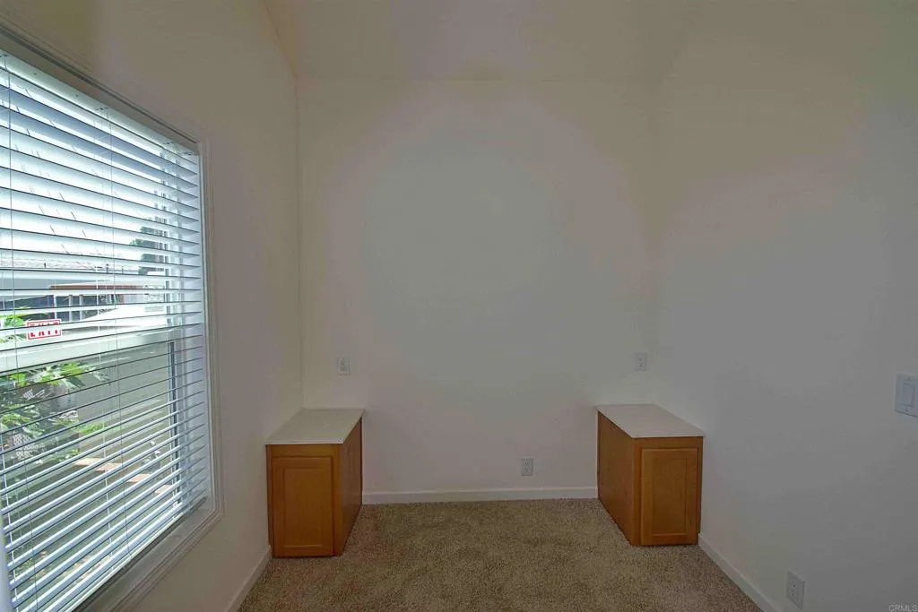 https://cdn.realtyfeed.com/cdn/127/306524829/1576c5685e9175666ef373f419d5d773.webp