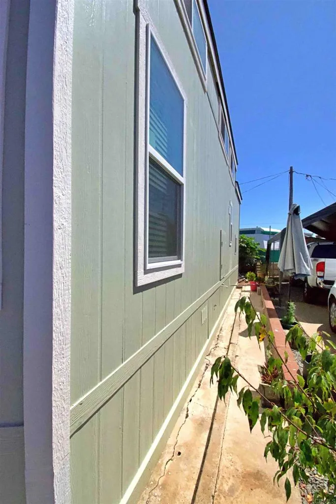 https://cdn.realtyfeed.com/cdn/127/306524829/349e34b4d2b143f0a97236be705a0d2d.webp
