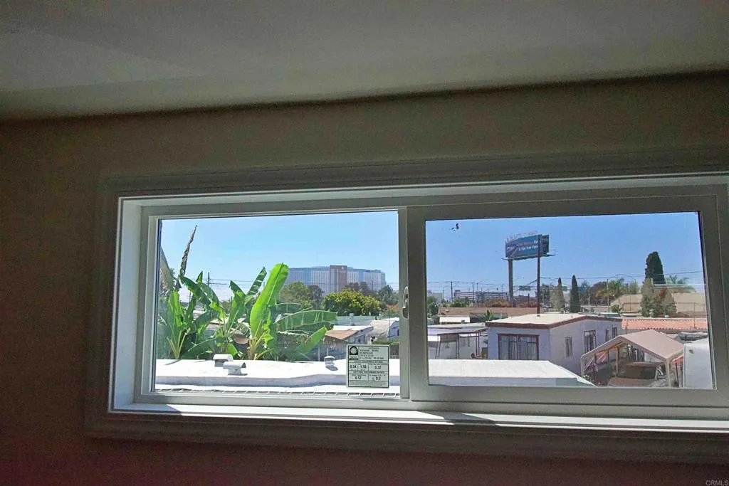 https://cdn.realtyfeed.com/cdn/127/306524829/d41eb5d324d6850048213aa7ed1d2cb3.webp