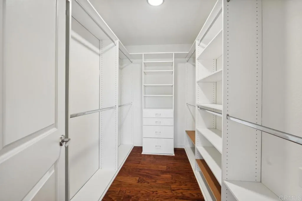 https://cdn.realtyfeed.com/cdn/127/306524836/06e7063fc8b50e87b1251812a16579a7.webp