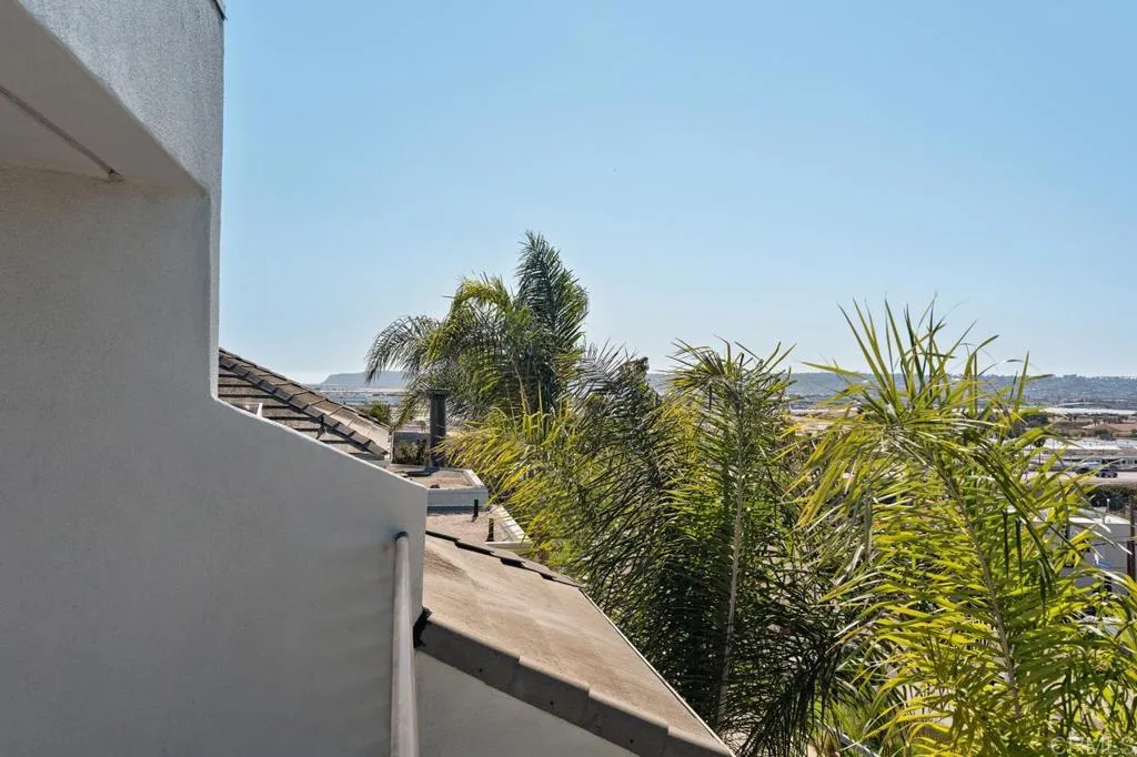 https://cdn.realtyfeed.com/cdn/127/306524836/e75a96403fddb09dfd8187f847ff308a.webp