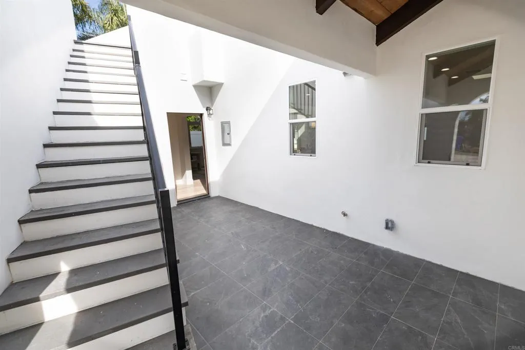 https://cdn.realtyfeed.com/cdn/127/306524843/52a1c245f4399b5b5d65a30e8ecfed8f.webp