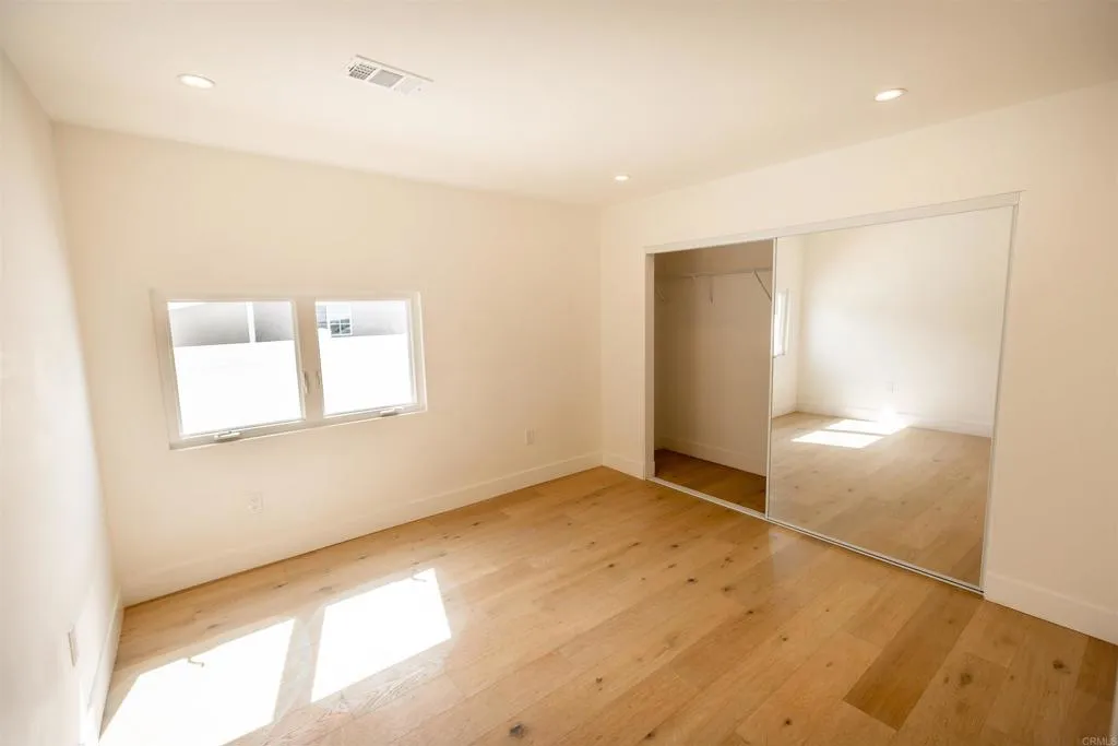 https://cdn.realtyfeed.com/cdn/127/306524843/68eda22b09807f2ccee1b50c2ce8b3f0.webp