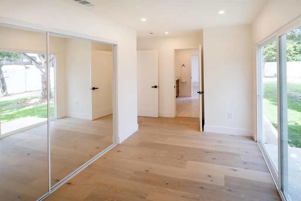 https://cdn.realtyfeed.com/cdn/127/306524843/7be5d39e7af59be262f6b9c34ea00610.webp