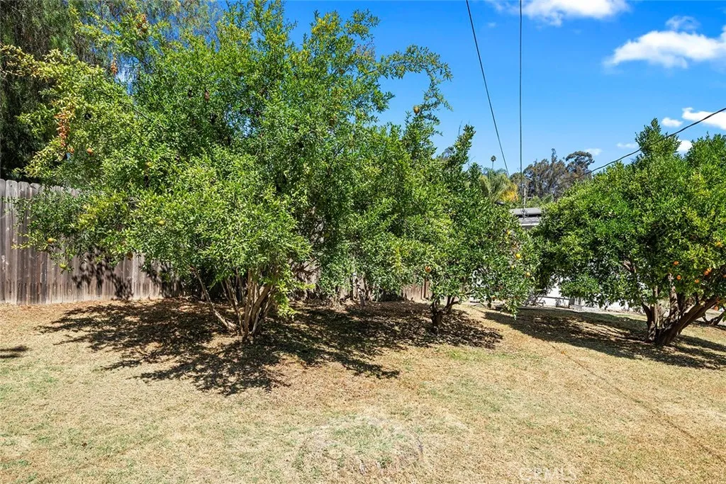 https://cdn.realtyfeed.com/cdn/127/306524852/30164c920b9f33b553489893e7619e5b.webp