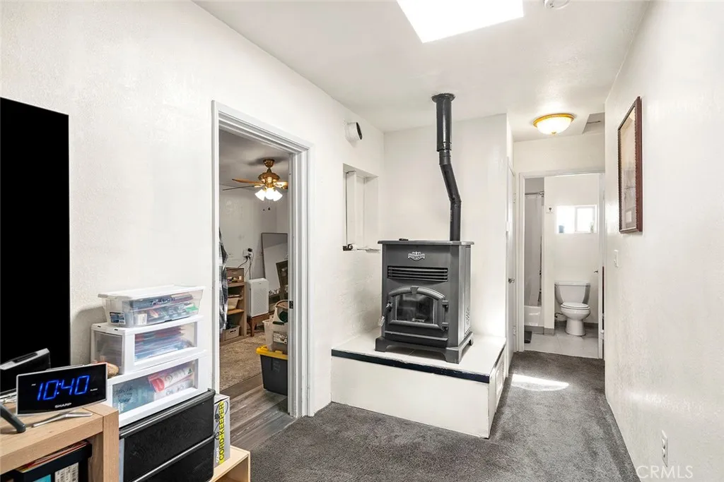 https://cdn.realtyfeed.com/cdn/127/306524852/74a6cfd0b80f943cd5eccecffed743dd.webp