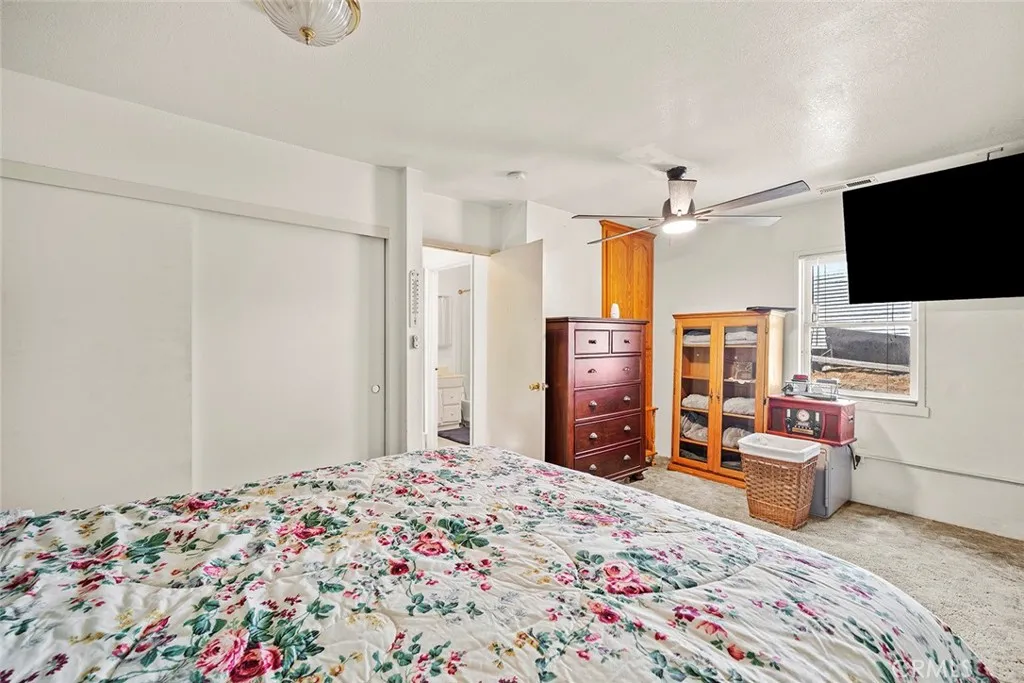https://cdn.realtyfeed.com/cdn/127/306524852/f2a44f2cc806c0f2cc614faac813ca7a.webp