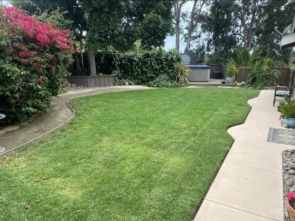 https://cdn.realtyfeed.com/cdn/127/306524862/07e26b3b5aadc3693651a698cd650ab1.webp
