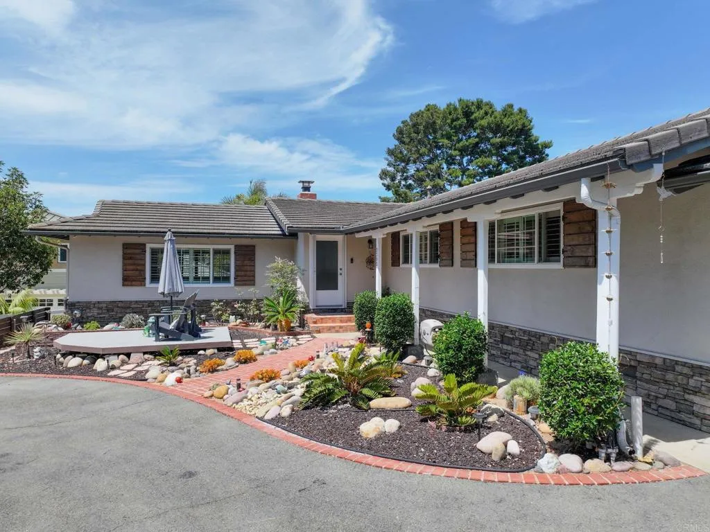 https://cdn.realtyfeed.com/cdn/127/306524865/acee93ae50a3a7aa9a221b8d3ab9d9c2.webp