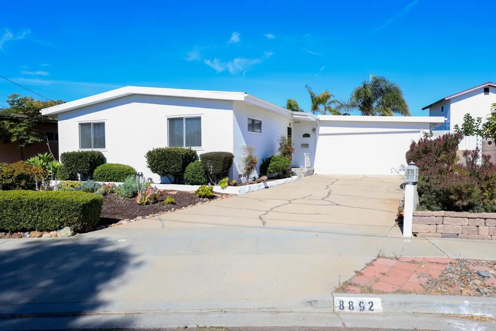 https://cdn.realtyfeed.com/cdn/127/306524866/35fc0d2c8ed04987d606ccb55f0f2ab6.webp