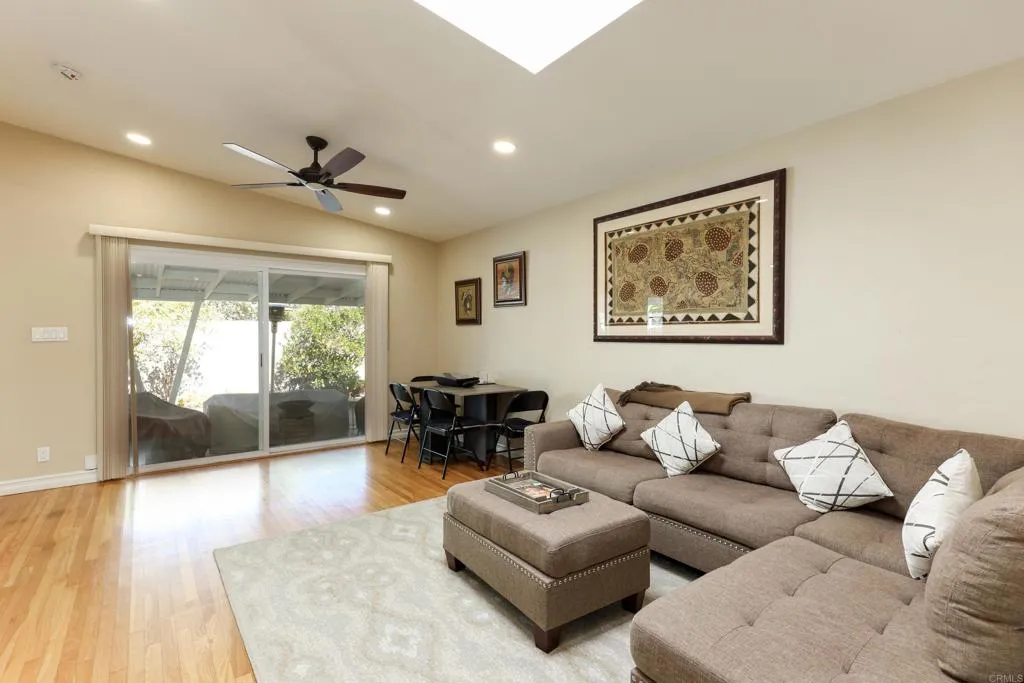 https://cdn.realtyfeed.com/cdn/127/306524866/592c46b21fc7dd3c9933c8814f820530.webp