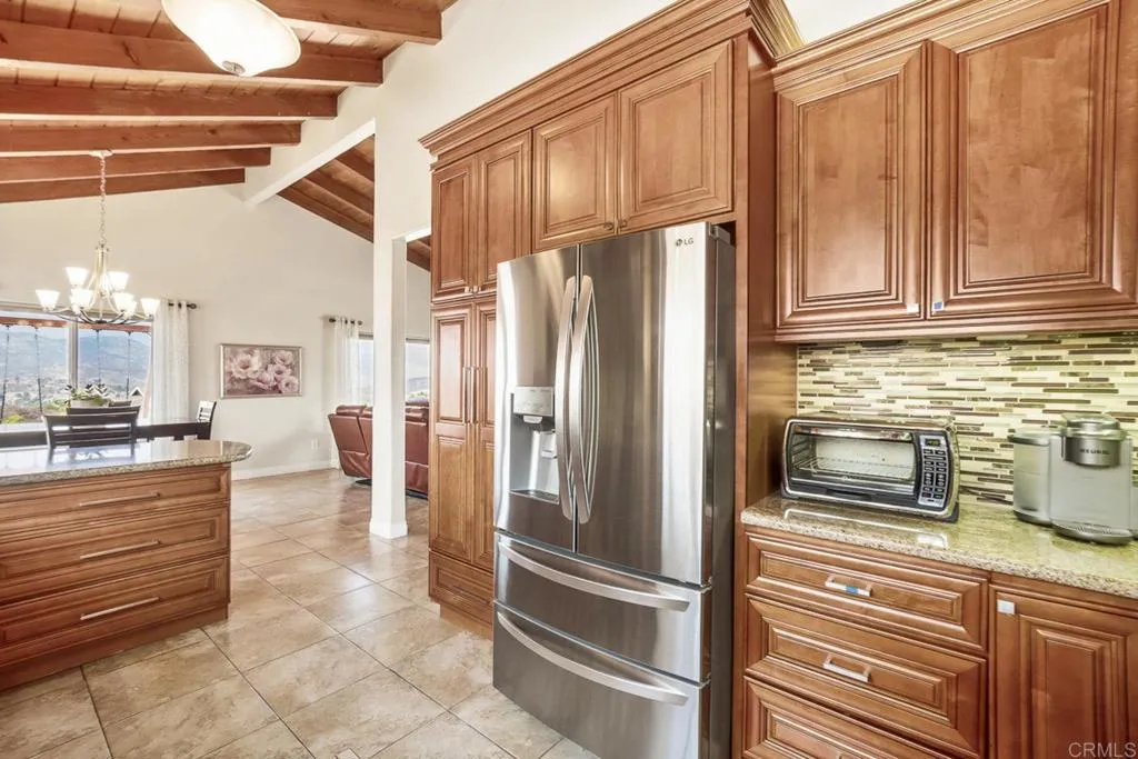 https://cdn.realtyfeed.com/cdn/127/306524890/2ebb5cde80ce6784f1b7bc0408e5f6a5.webp