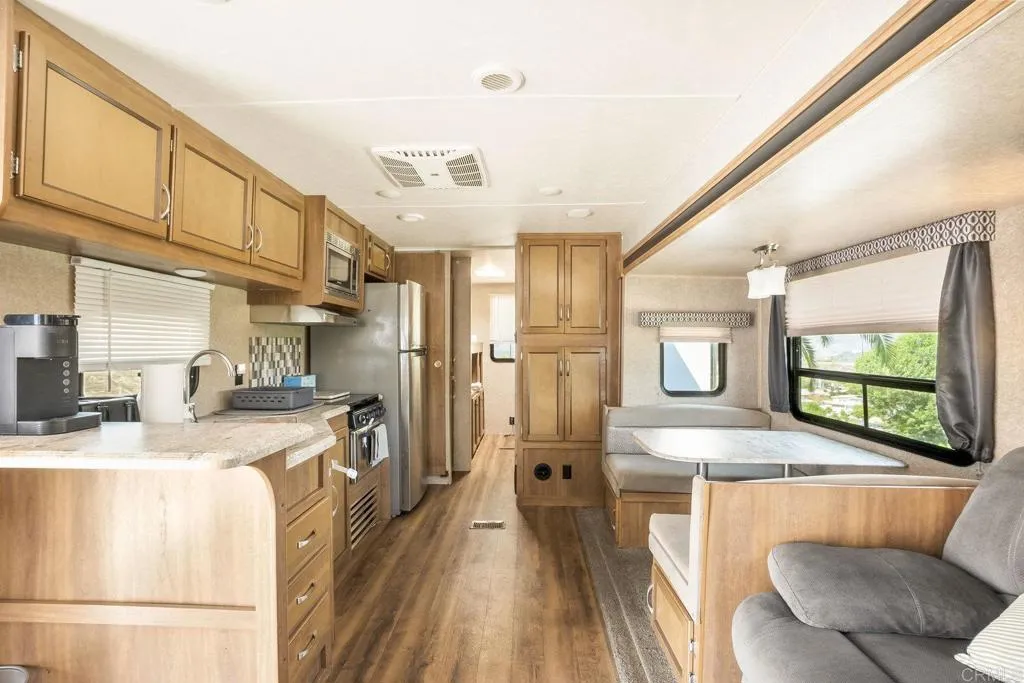 https://cdn.realtyfeed.com/cdn/127/306524890/7e6c59273566d27767b62f254d55a5ad.webp