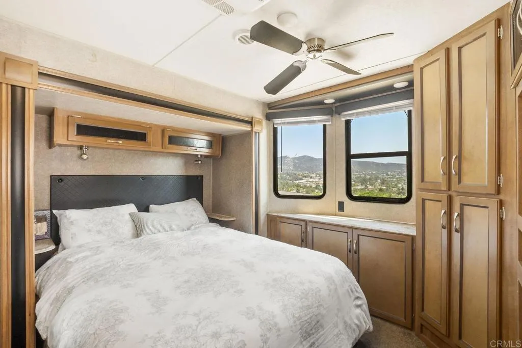 https://cdn.realtyfeed.com/cdn/127/306524890/b87478eb5a30a6b3d875dc27a7e5d7aa.webp