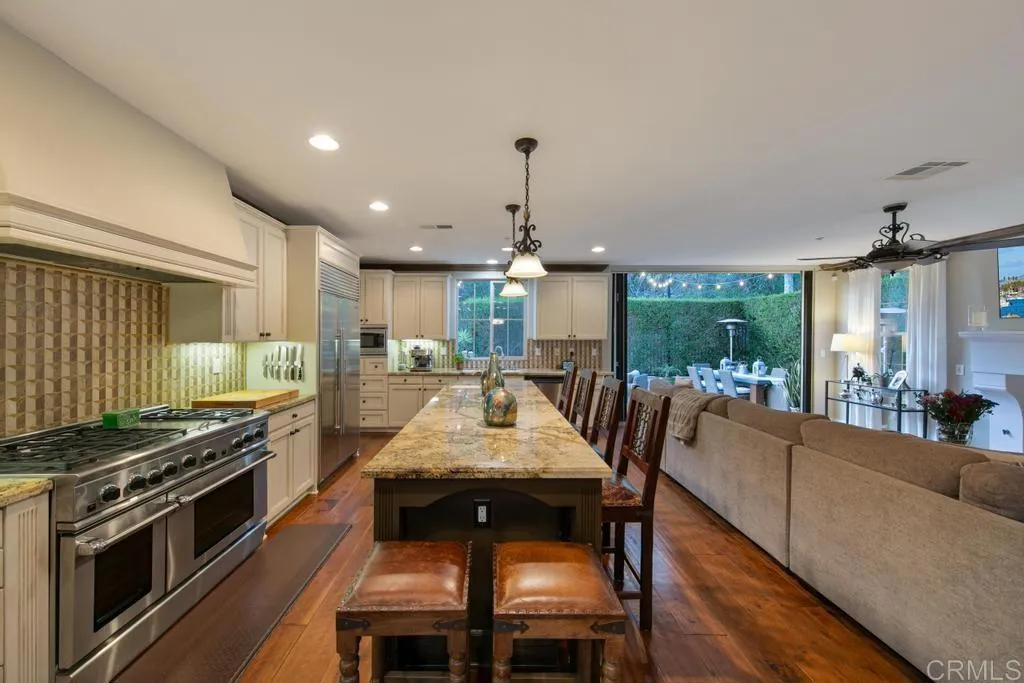 https://cdn.realtyfeed.com/cdn/127/306524892/129c46e1f357b260fd8f6df6f0d8302a.webp