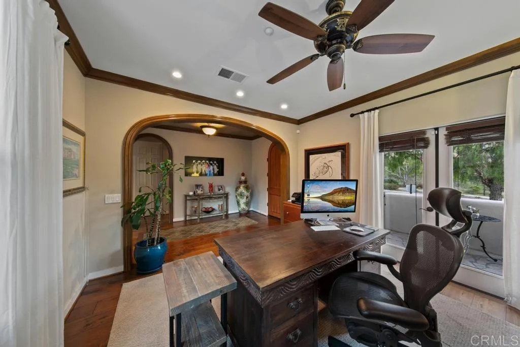 https://cdn.realtyfeed.com/cdn/127/306524892/b1ae99a52fd14f3567f56f68fe3b7ea1.webp